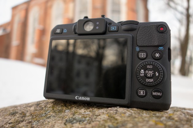 Canon PowerShot G15 tagantvaade