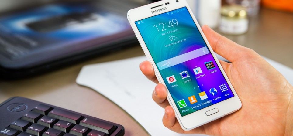 Samsung Galaxy A5 nutitelefon kui ahvatlev keskklassi tipp