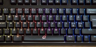 Tundliku natuuriga kant – Qpad MK-90 klaviatuur