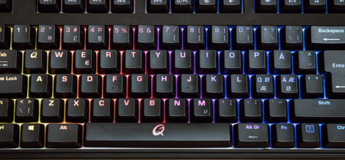Tundliku natuuriga kant – Qpad MK-90 klaviatuur