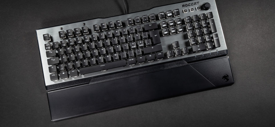 Teraapilise toimega Roccat Vulcan 120 Aimo klaviatuur