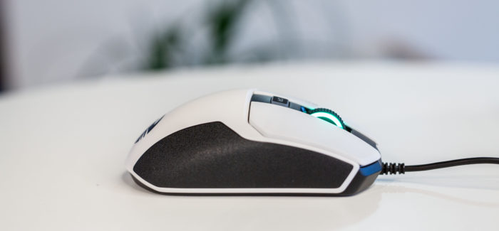 Vagur vennatapja Roccat Kain 102 Aimo