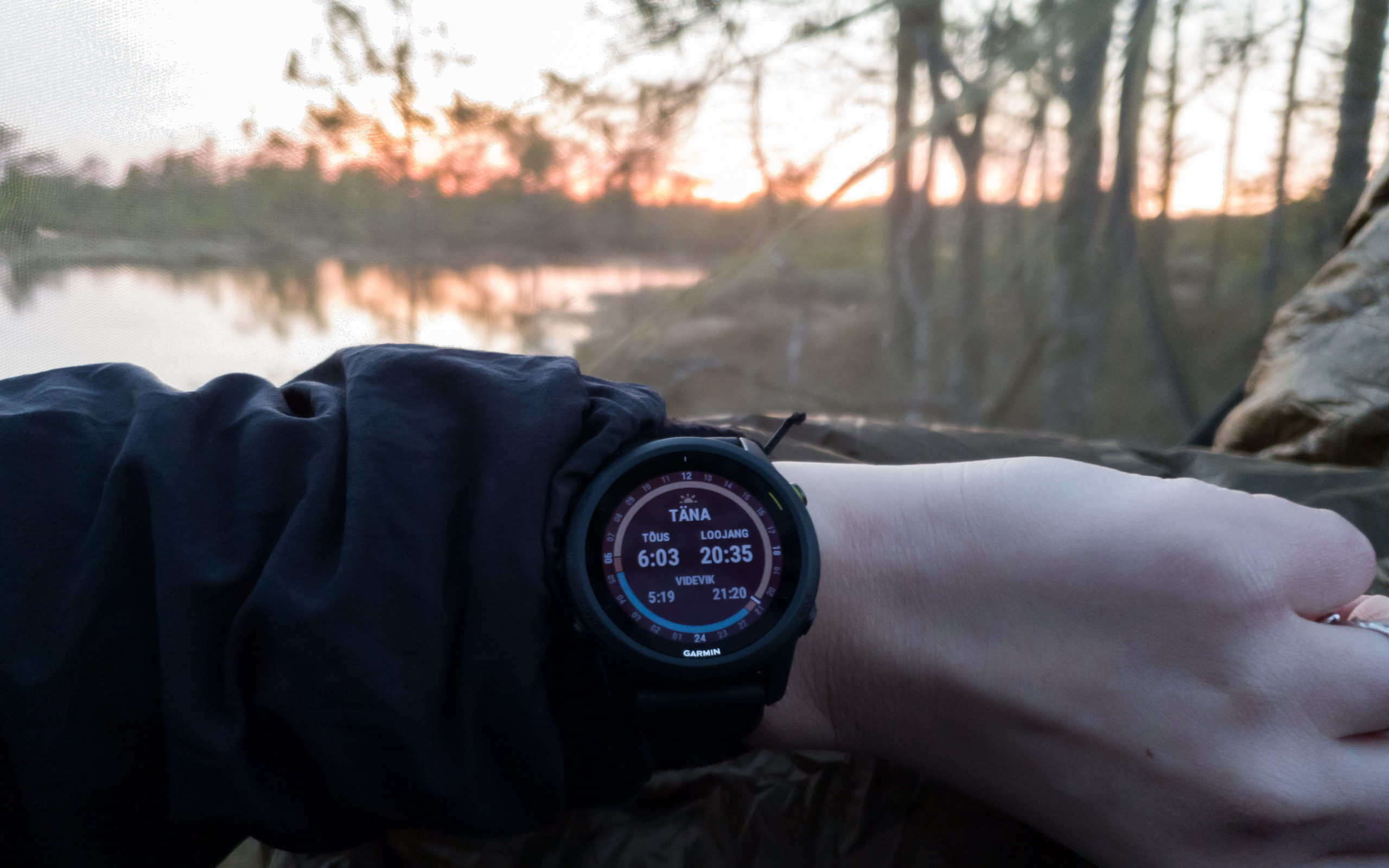 Garmin Forerunner 745