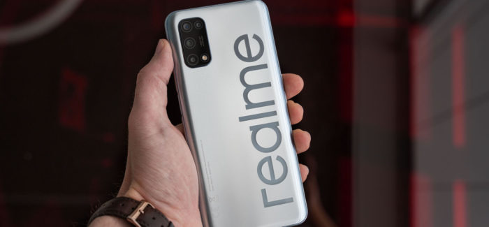 Realme 7 5G nutitelefon on ühe suure AGA-ga