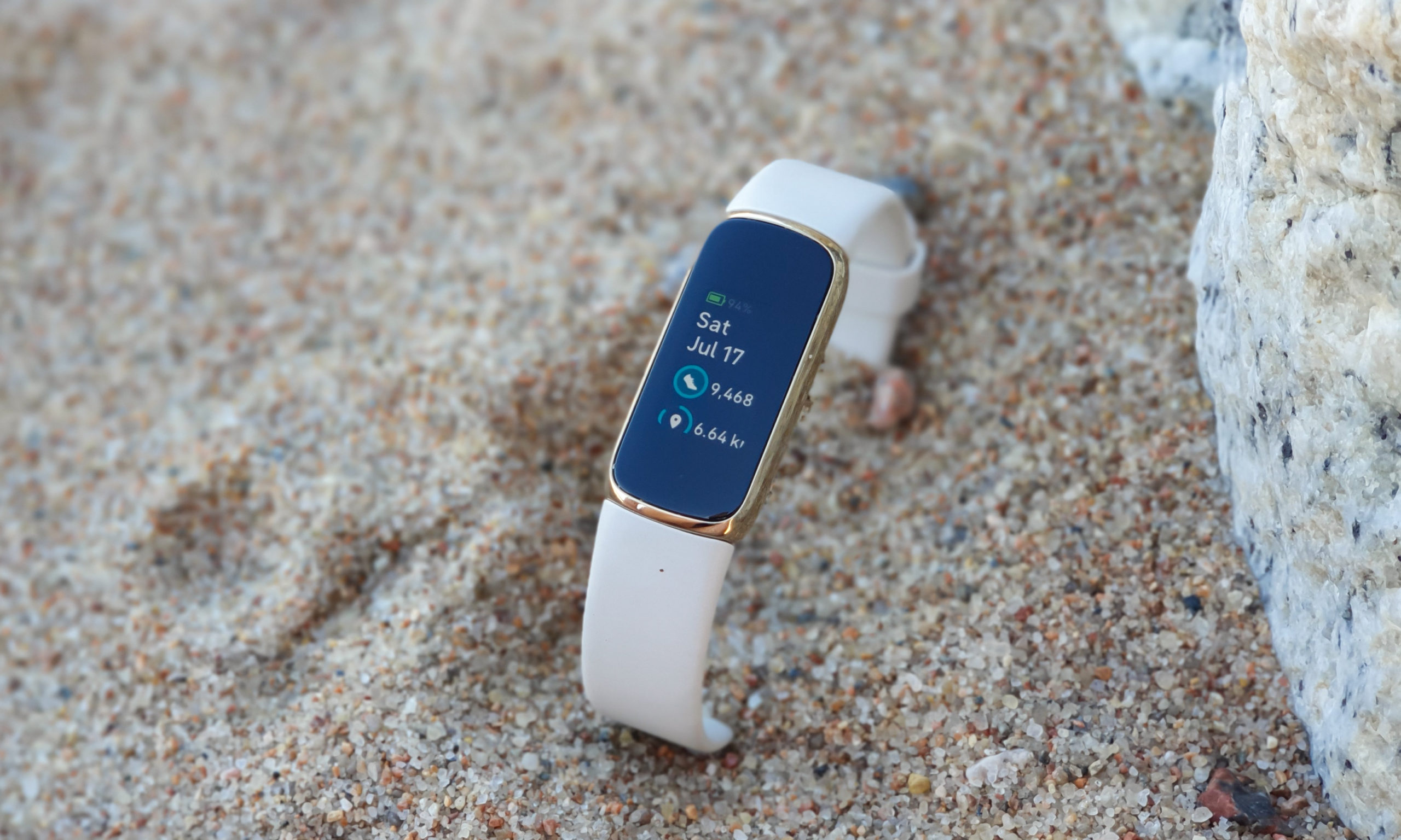 Fitbit Luxe