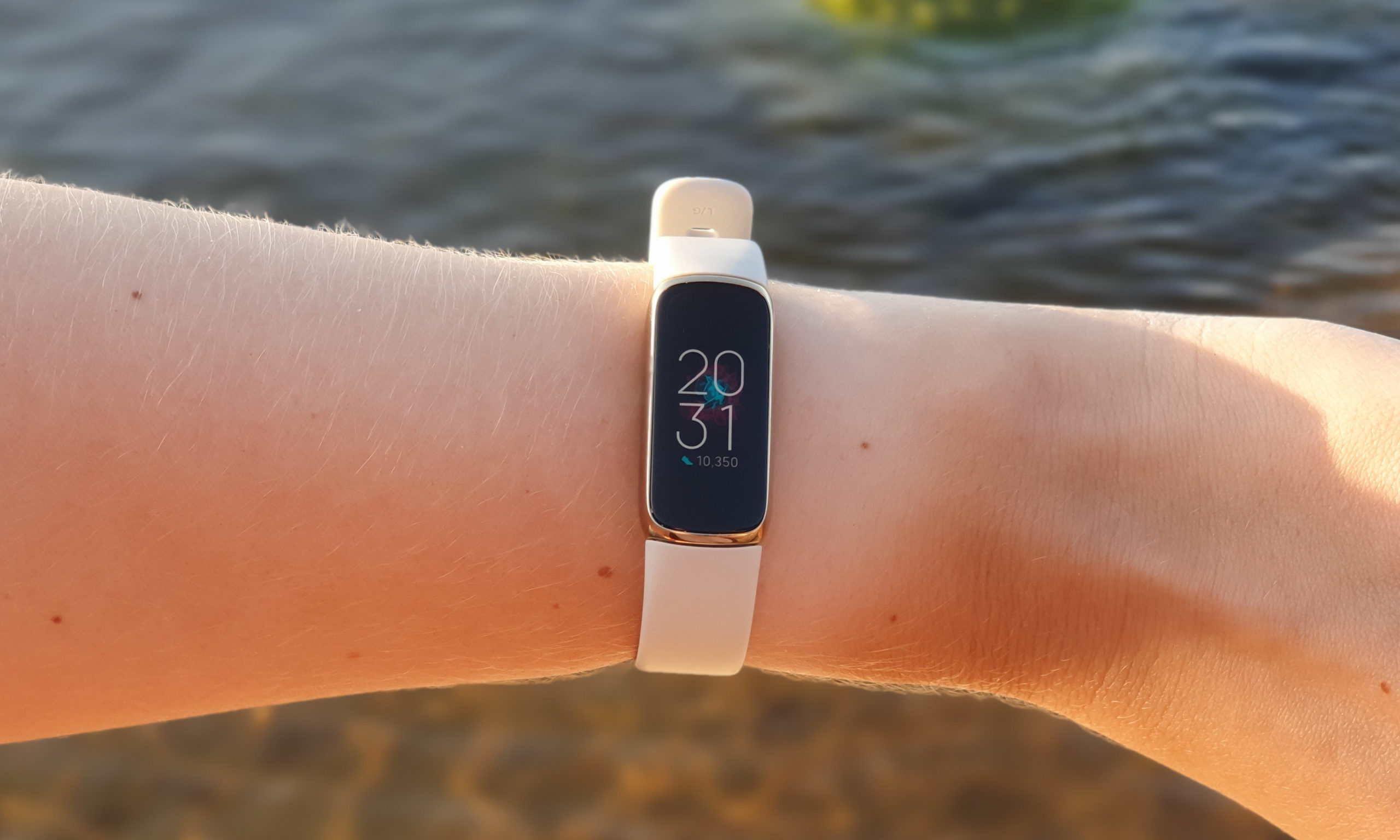 Fitbit Luxe