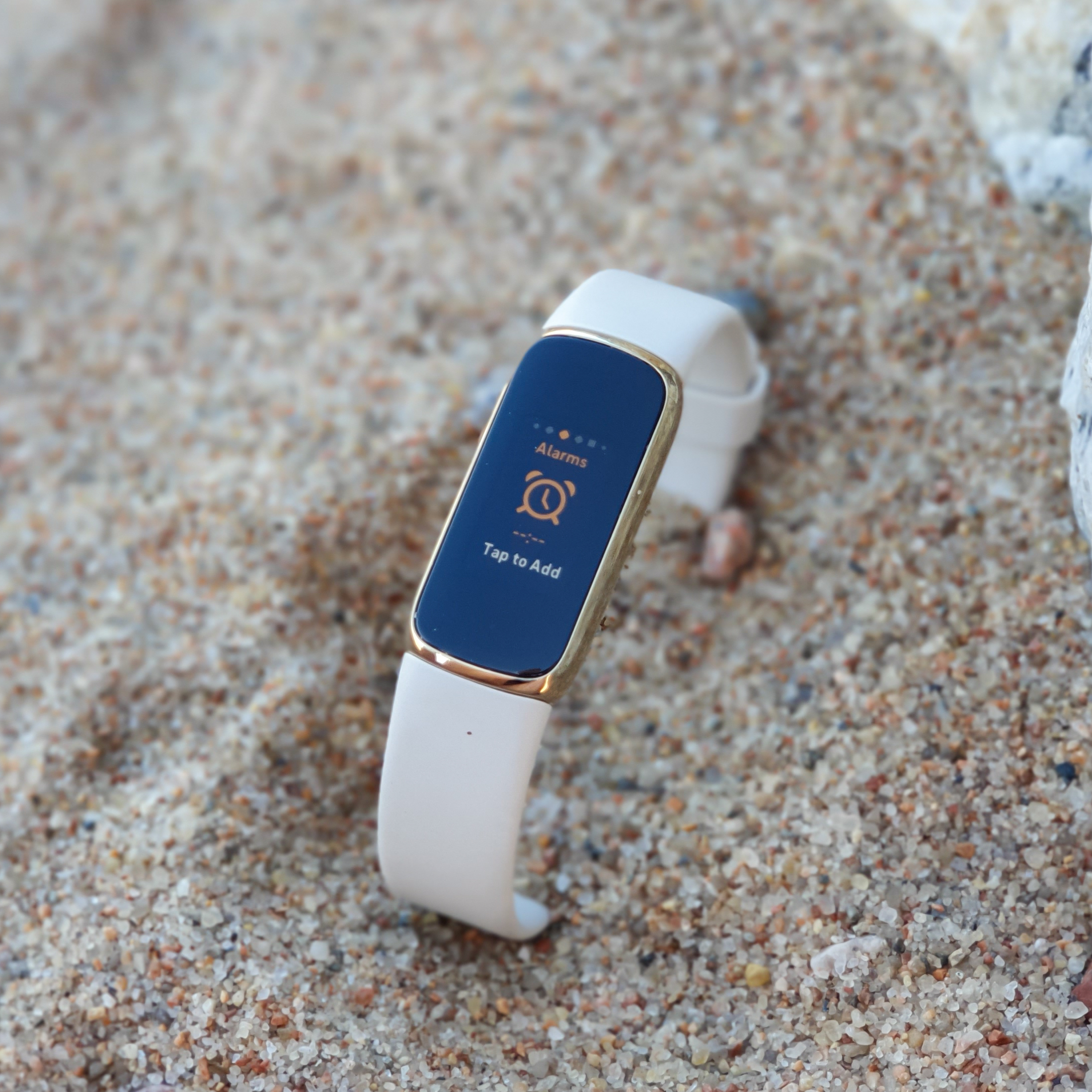 Fitbit Luxe