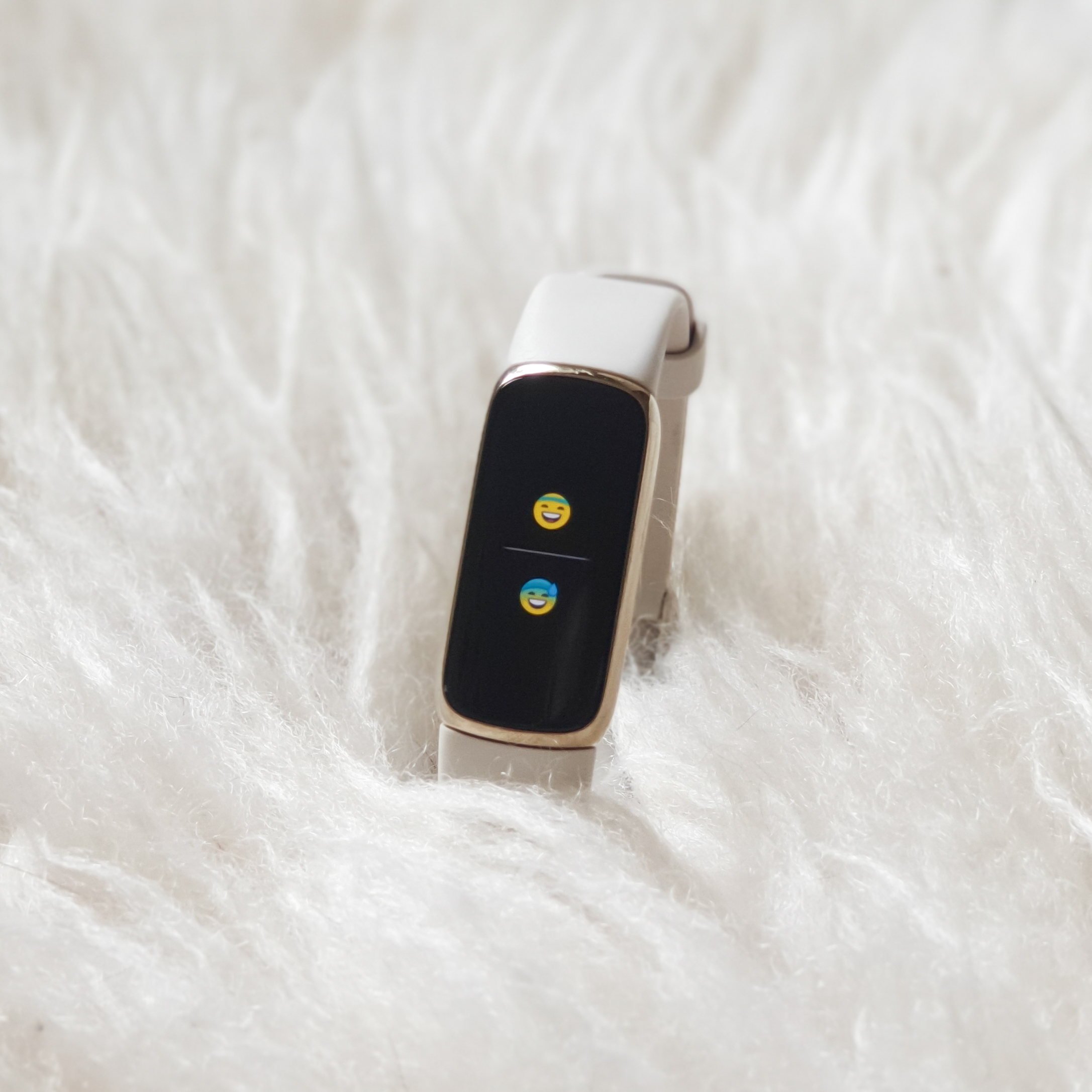 Fitbit Luxe