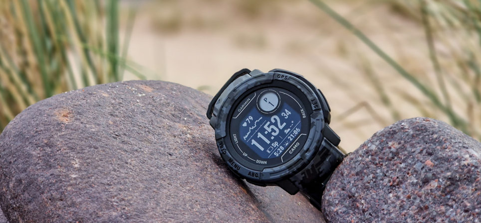 Garmin Instinct 2 on täiustatud funktsioonipagasiga sitke matkakell