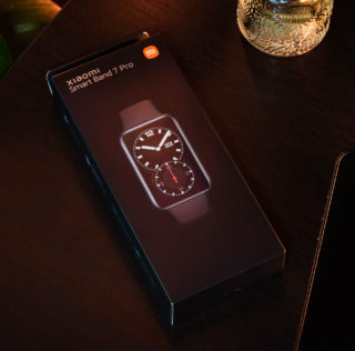 Xiaomi Smart Band 7 Pro aktiivsusmonitor näputöö armastajatele