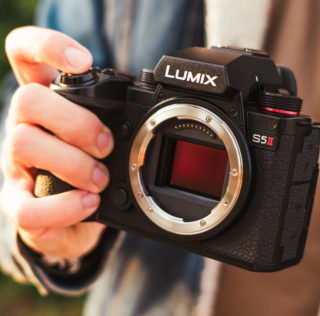 Panasonic Lumix S5 II — kas 2023. aasta parim hübriidkaamera?